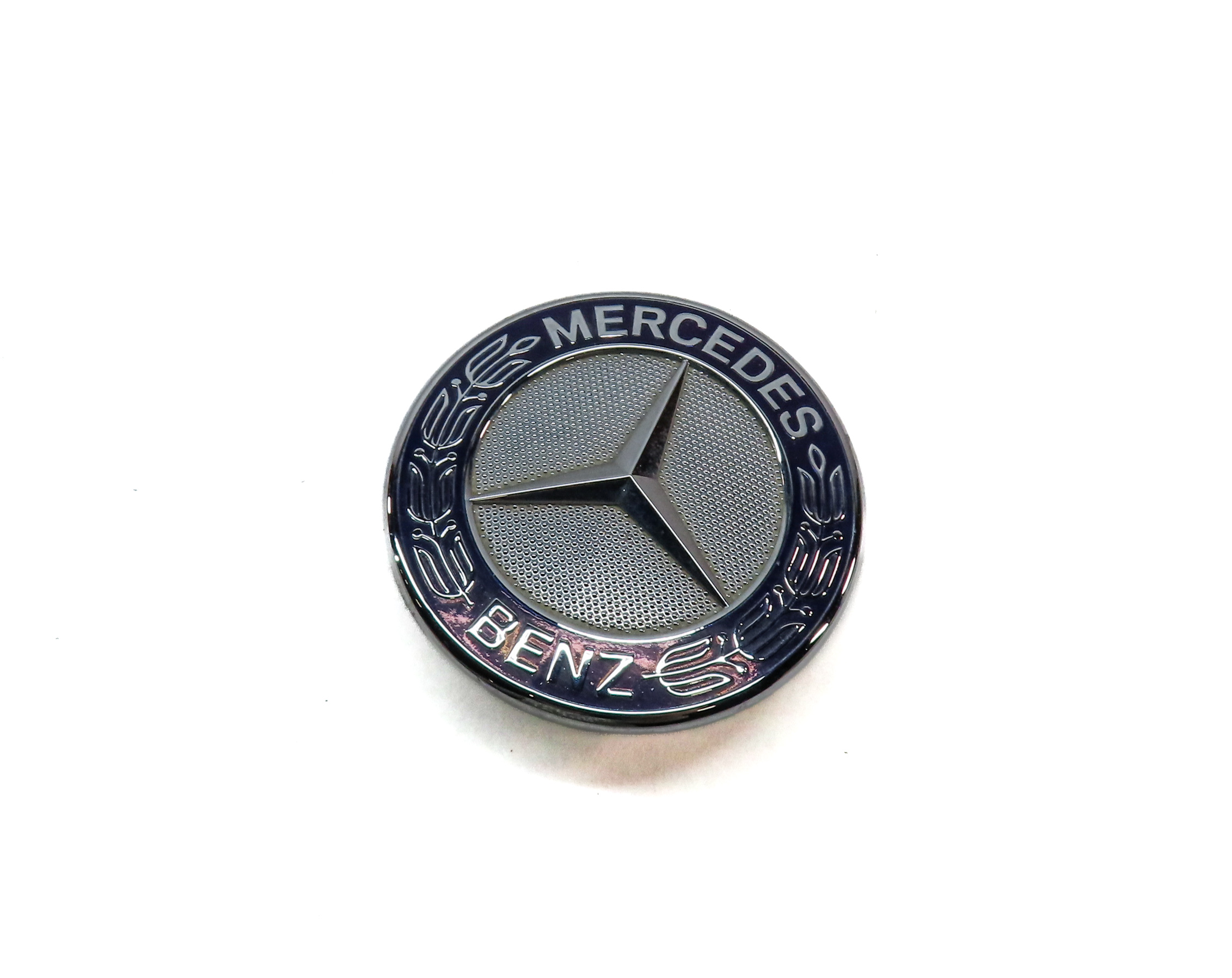 2014 MERCEDES E350 SEDAN (W212) MERCEDES BENZ LOGO BADGE EMBLEM — exact item pictured